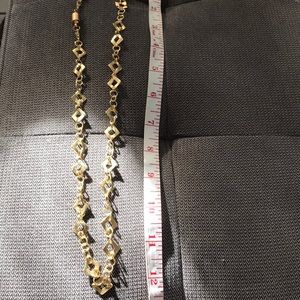 Gold tone necklace